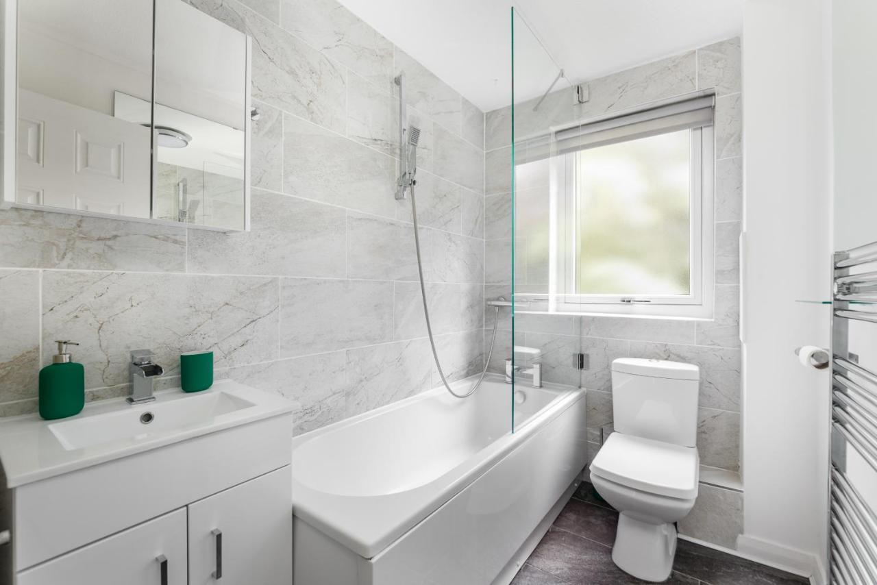 City Centre Stylish Apartment With Free Parking Edimburgo Esterno foto